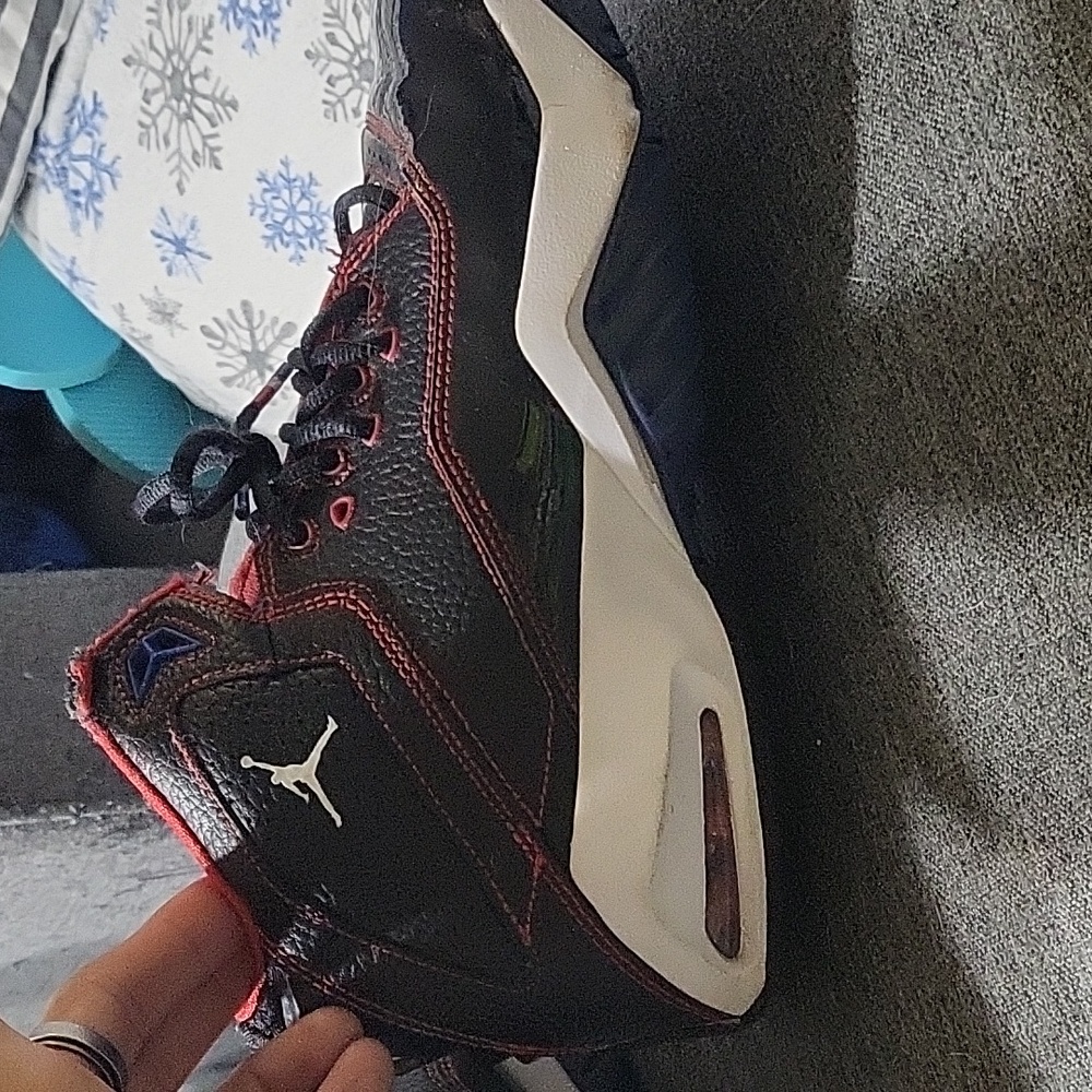 Jordan B'loyal Bred sneakers - Picture 5 of 9